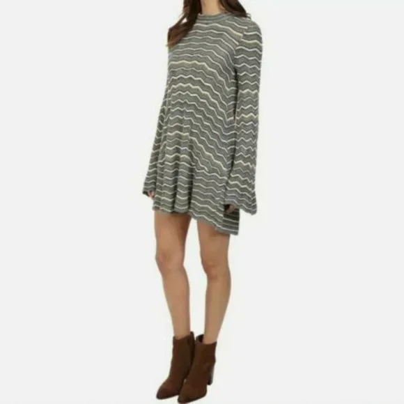Free People | Dresses | Free People Green Ziggy Zig Zag Chevron Knit  Sweater Dress Striped Retro Small | Poshmark